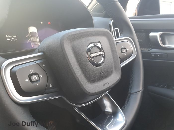 Volvo C40 2023