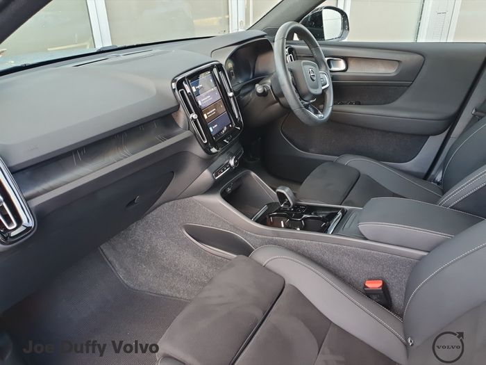Volvo XC40 2023