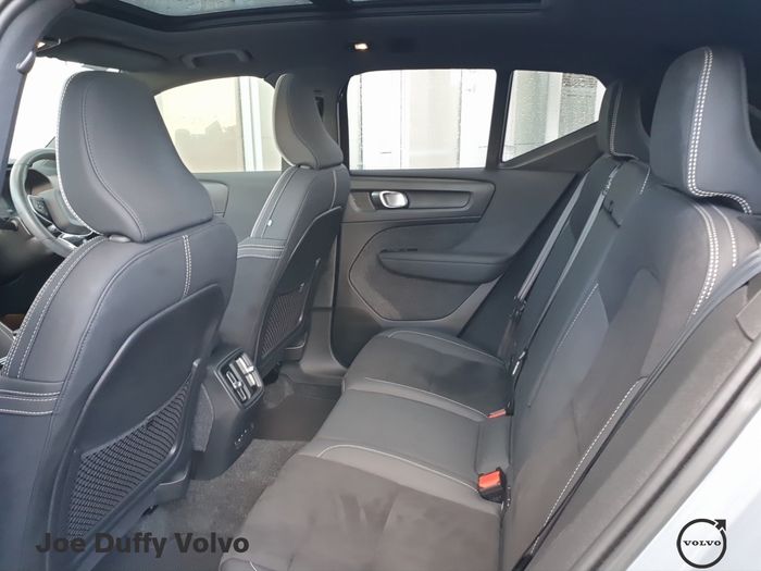 Volvo XC40 2023