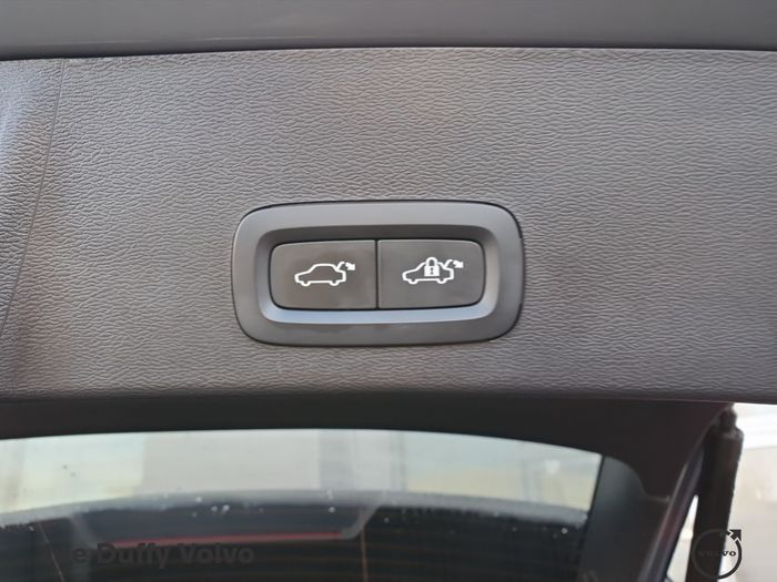 Volvo XC40 2023