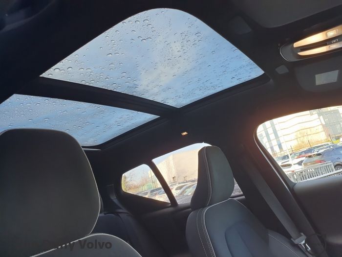 Volvo XC40 2023