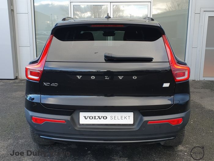 Volvo XC40 2023