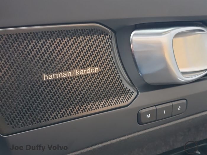 Volvo XC40 2023