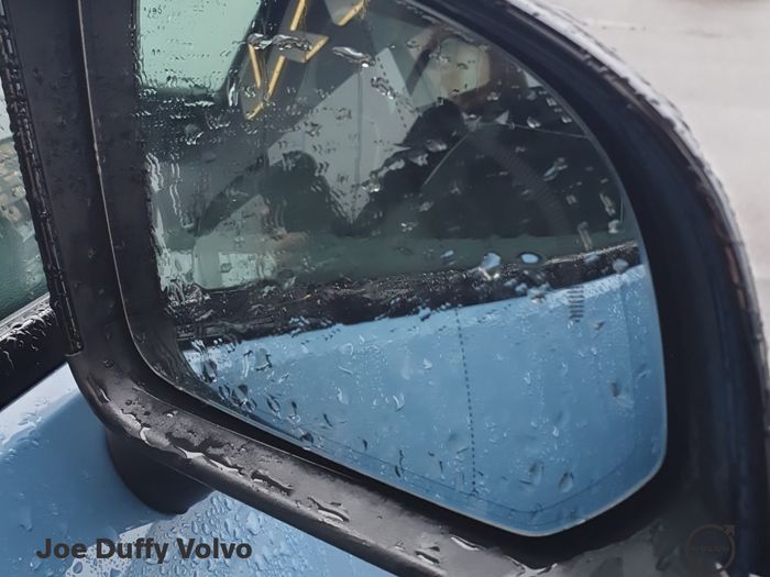 Volvo XC40 2023