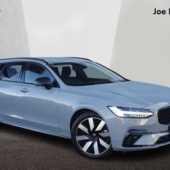 Volvo V90 2025