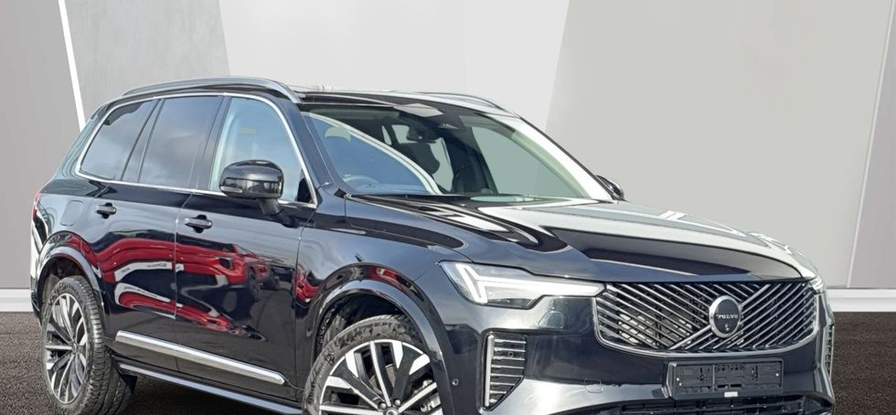 Volvo XC90 2025