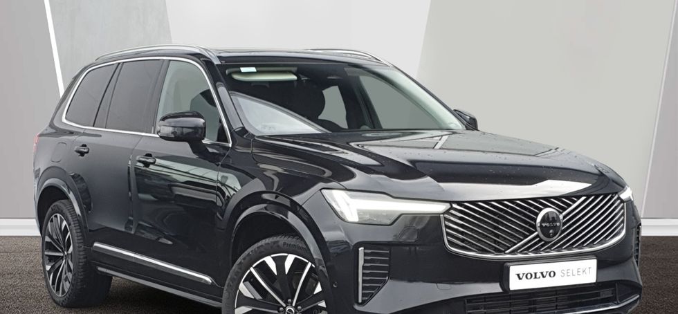 Volvo XC90 2025