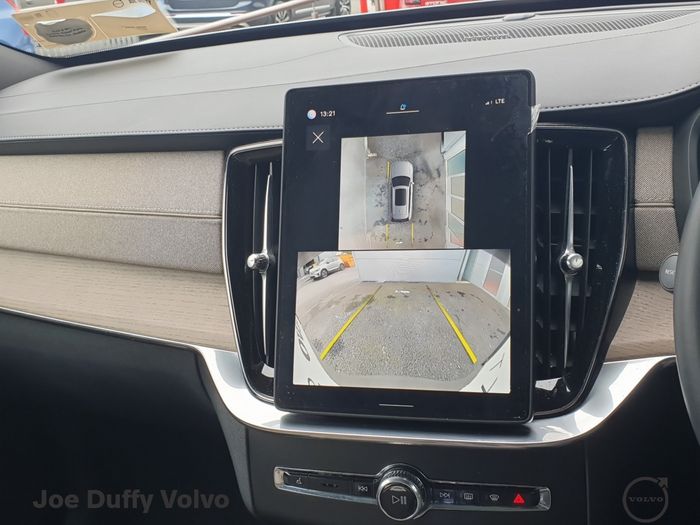Volvo XC90 2025