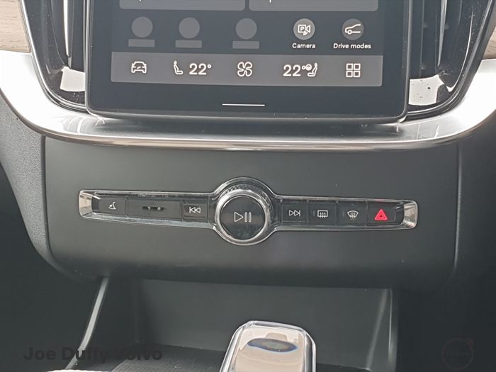 Volvo XC90 2025