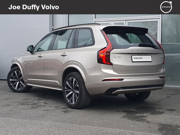 Volvo XC90 2025