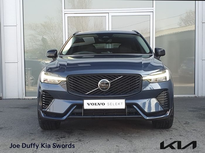 Volvo XC60 2025