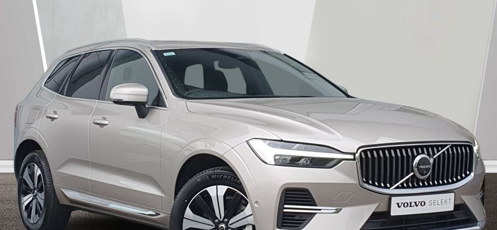 Volvo XC60 2025
