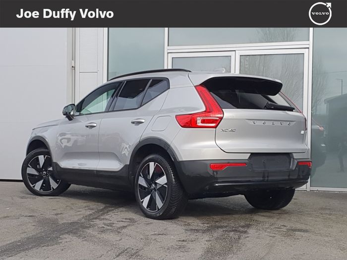 Volvo XC40 2024