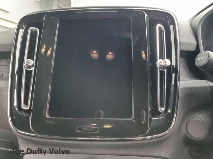 Volvo XC40 2024