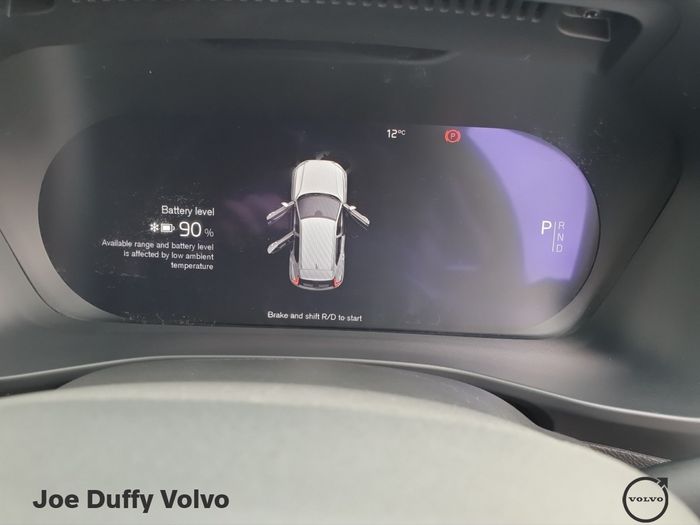 Volvo XC40 2024