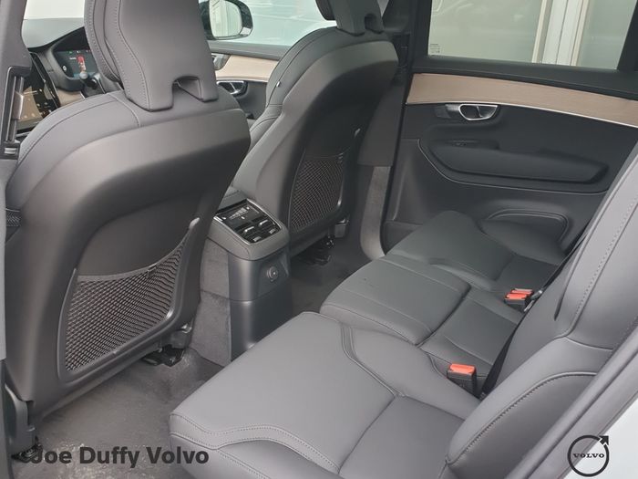 Volvo XC90 2026