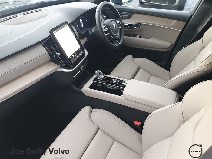 Volvo XC90 2026