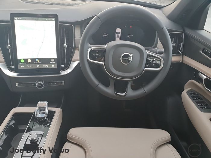 Volvo XC90 2026