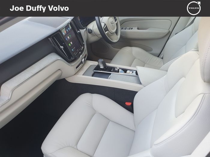 Volvo XC60 2023