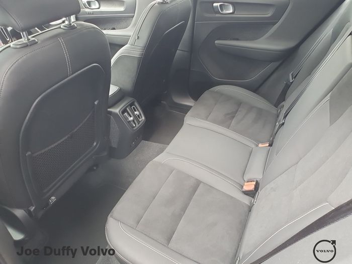 Volvo C40 2024