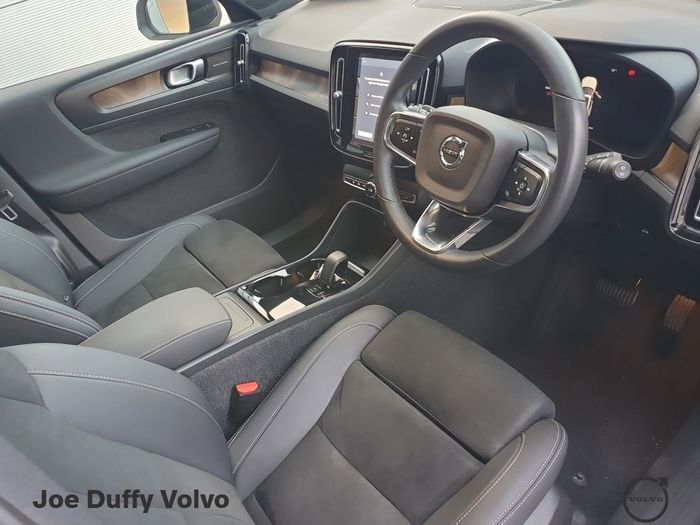 Volvo XC40 2023