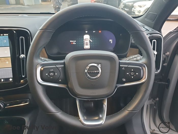 Volvo XC40 2023