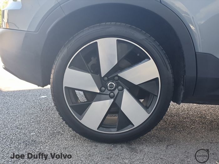 Volvo XC40 2023