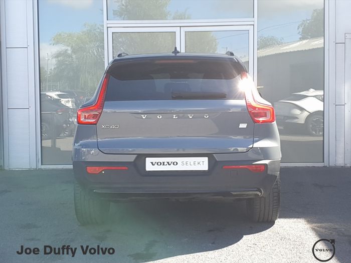 Volvo XC40 2023