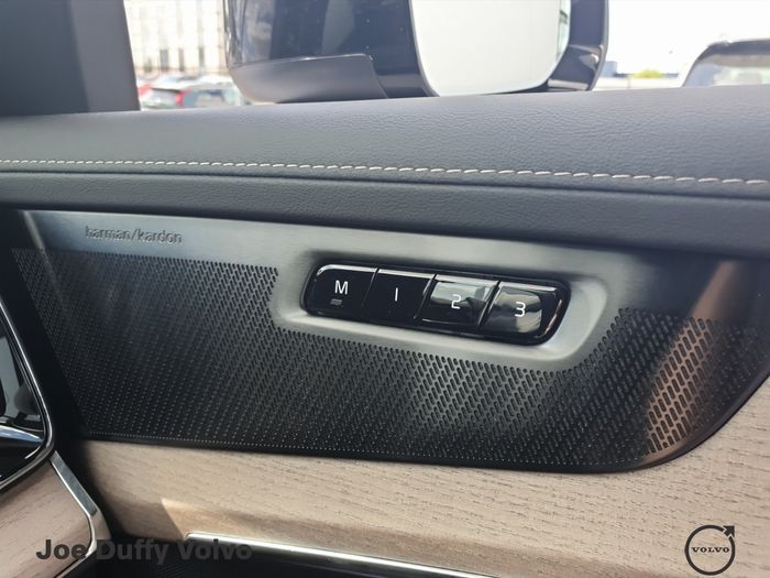 Volvo XC90 2026