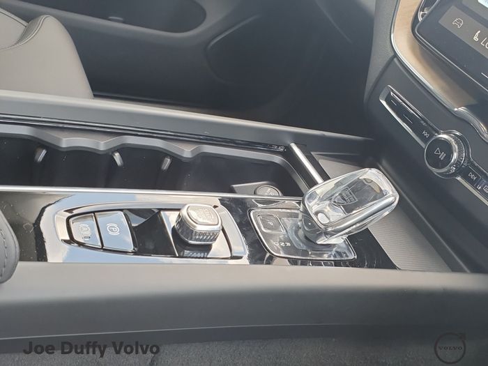 Volvo XC60 2026