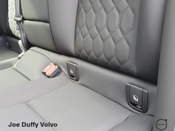 Volvo XC60 2026