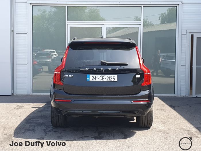Volvo XC90 2024