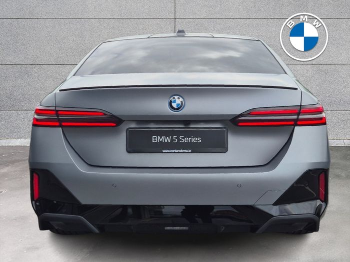 BMW 5 Series 2026