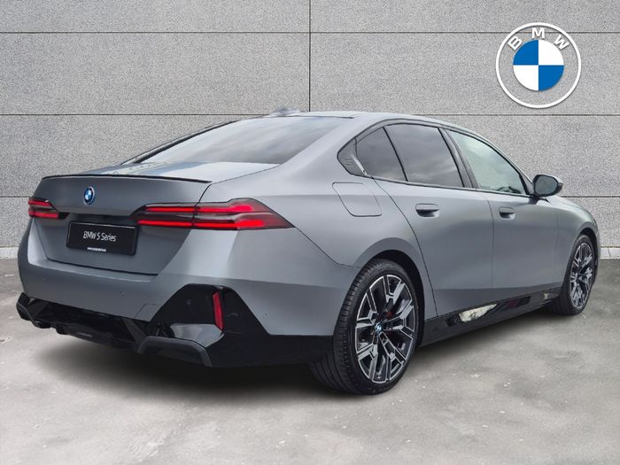 BMW 5 Series 2026