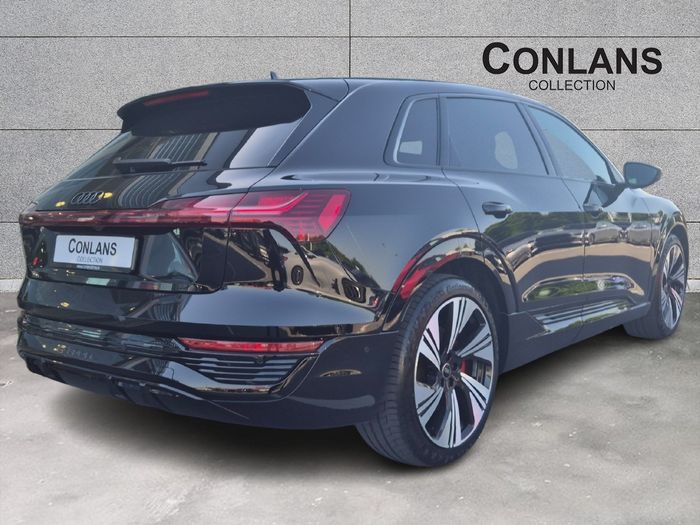 Audi Q8 e-tron 2024