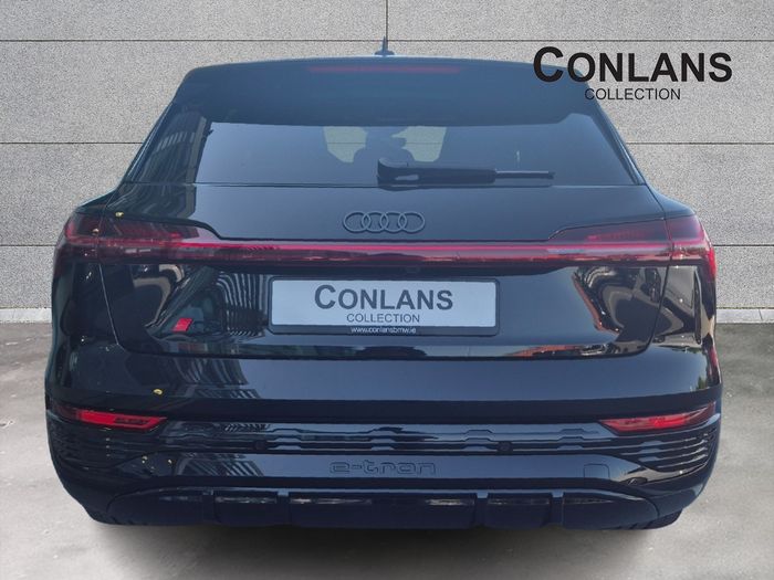 Audi Q8 e-tron 2024