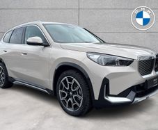 BMW iX1 2026
