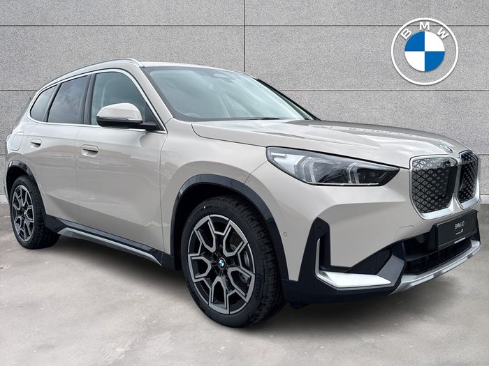 BMW iX1 2026