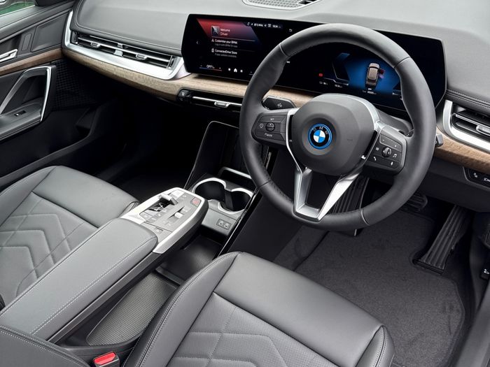 BMW iX1 2026