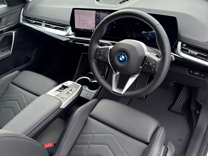 BMW iX1 2026