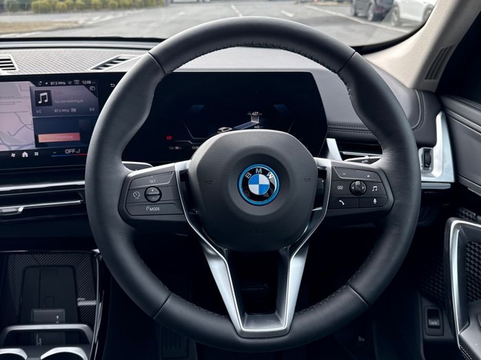 BMW iX1 2026