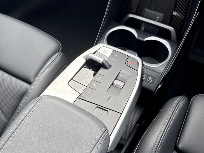 BMW iX1 2026