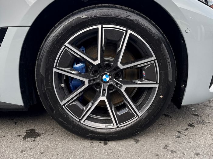 BMW i4 2026