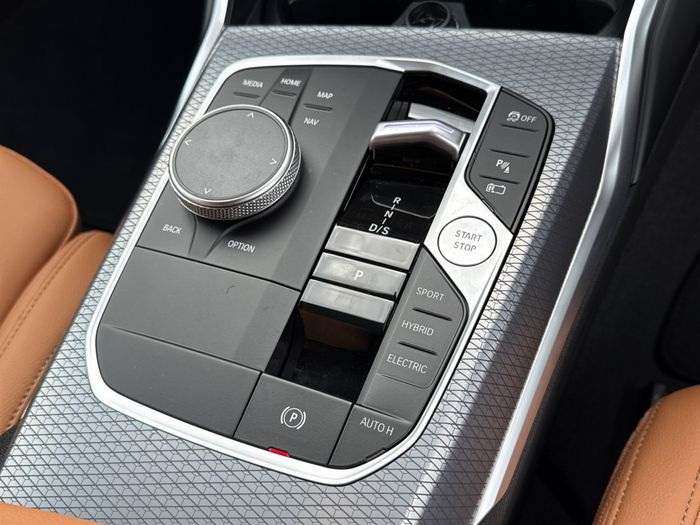 BMW 3 Series 2026