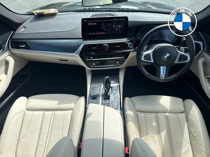 BMW 5 Series 2023