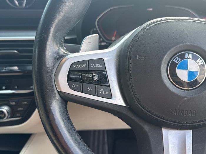 BMW 5 Series 2023