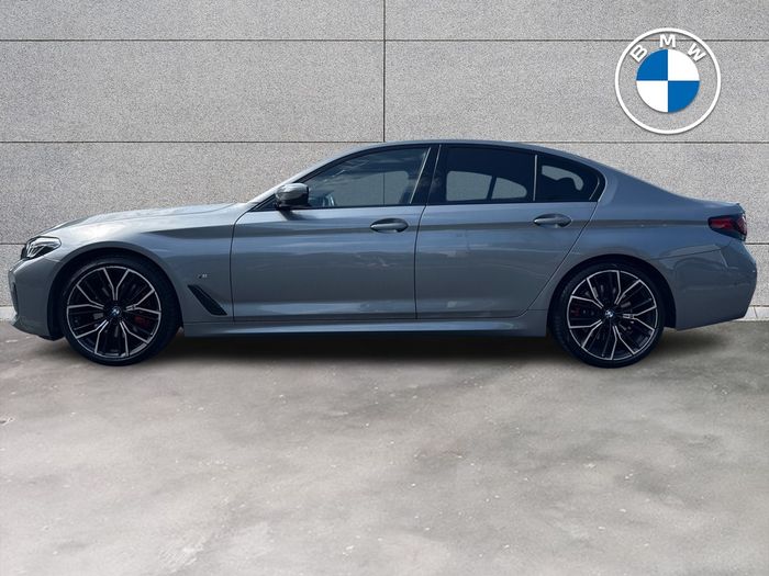 BMW 5 Series 2023