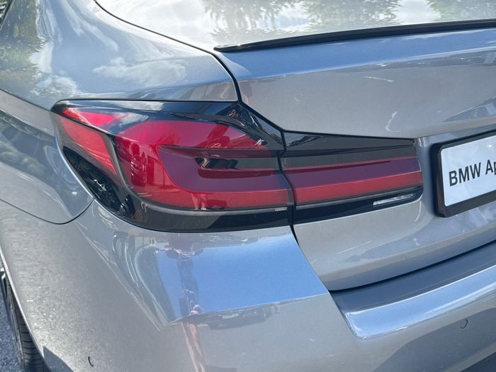 BMW 5 Series 2023