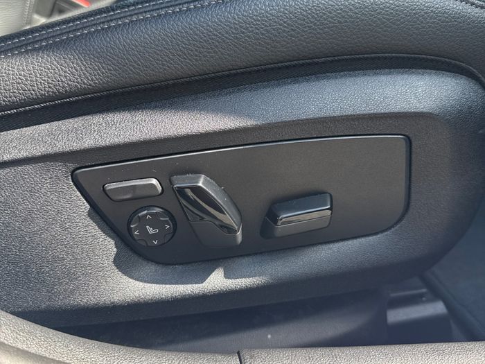 BMW 5 Series 2023