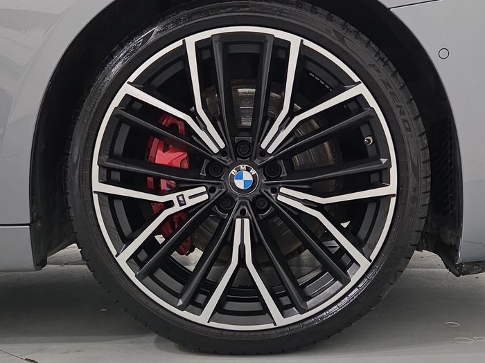 BMW 5 Series 2023